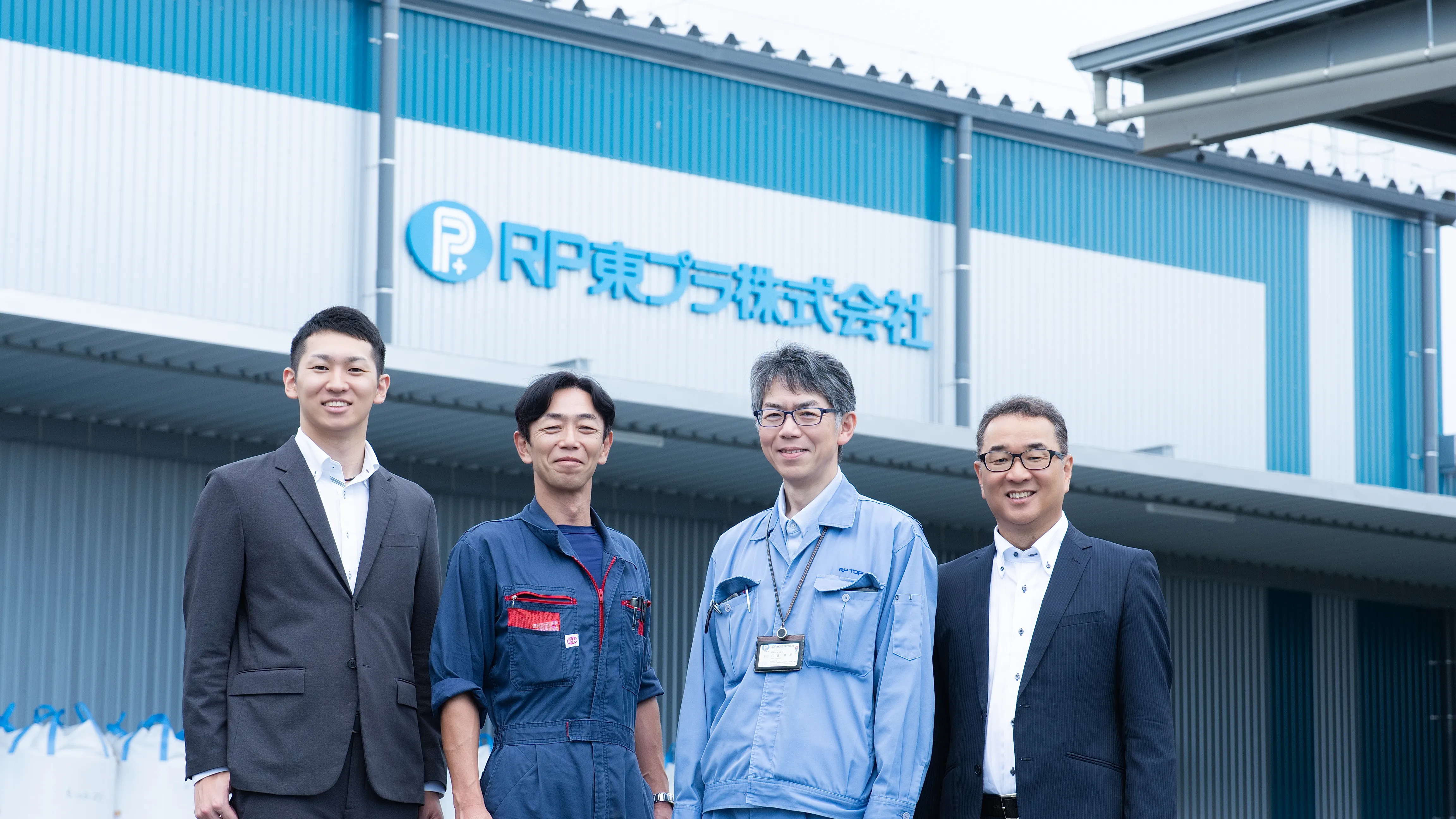 新設工場の空調を、CO2削減の一手に。RP東プラが年間58.5tのCO2削減を実現した、地中熱空調システム「サーチェス®」